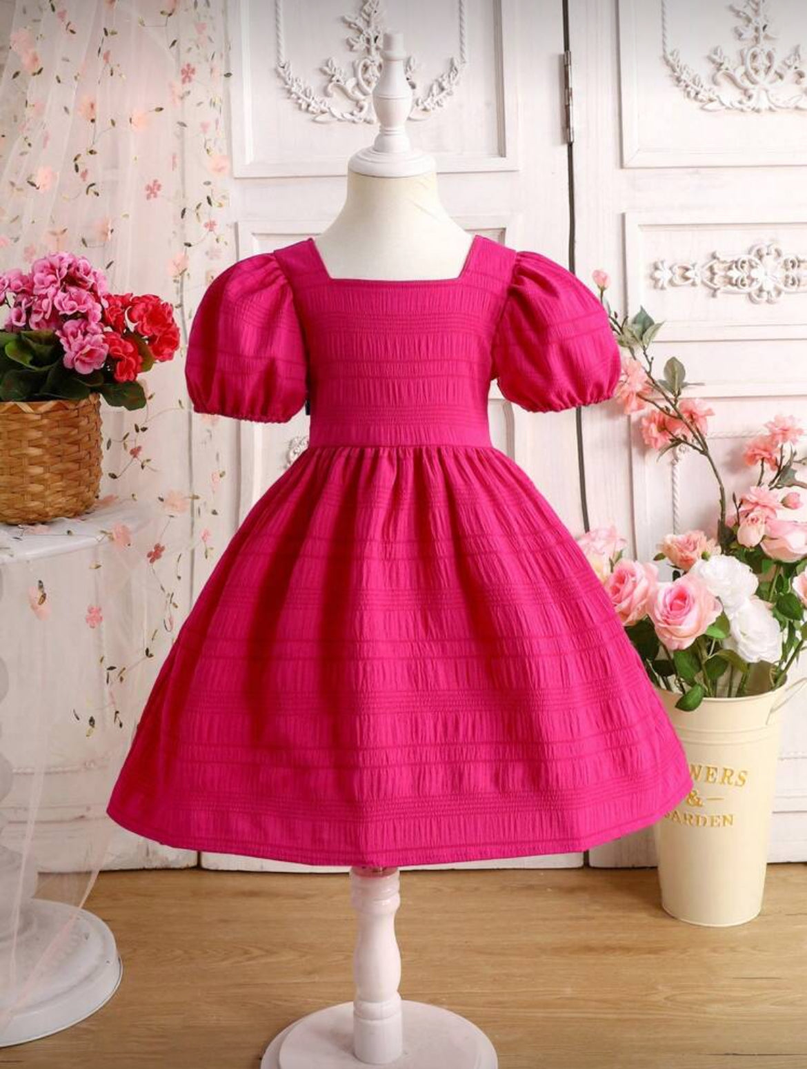 Vestido  de niña con liston en la espalda